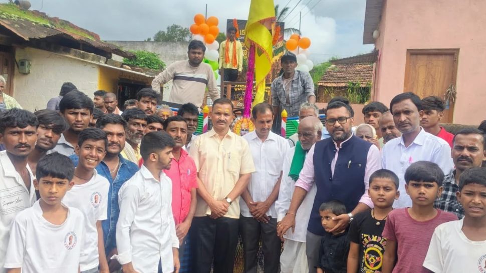 ಮತ್ತಿಗಟ್ಟಿ ಗ್ರಾಮದಲ್ಲಿ ಅದ್ದೂರಿಯಾಗಿ ಸಂಗೊಳ್ಳಿ ರಾಯಣ್ಣ ಜಯಂತಿ ಆಚರಣೆ
